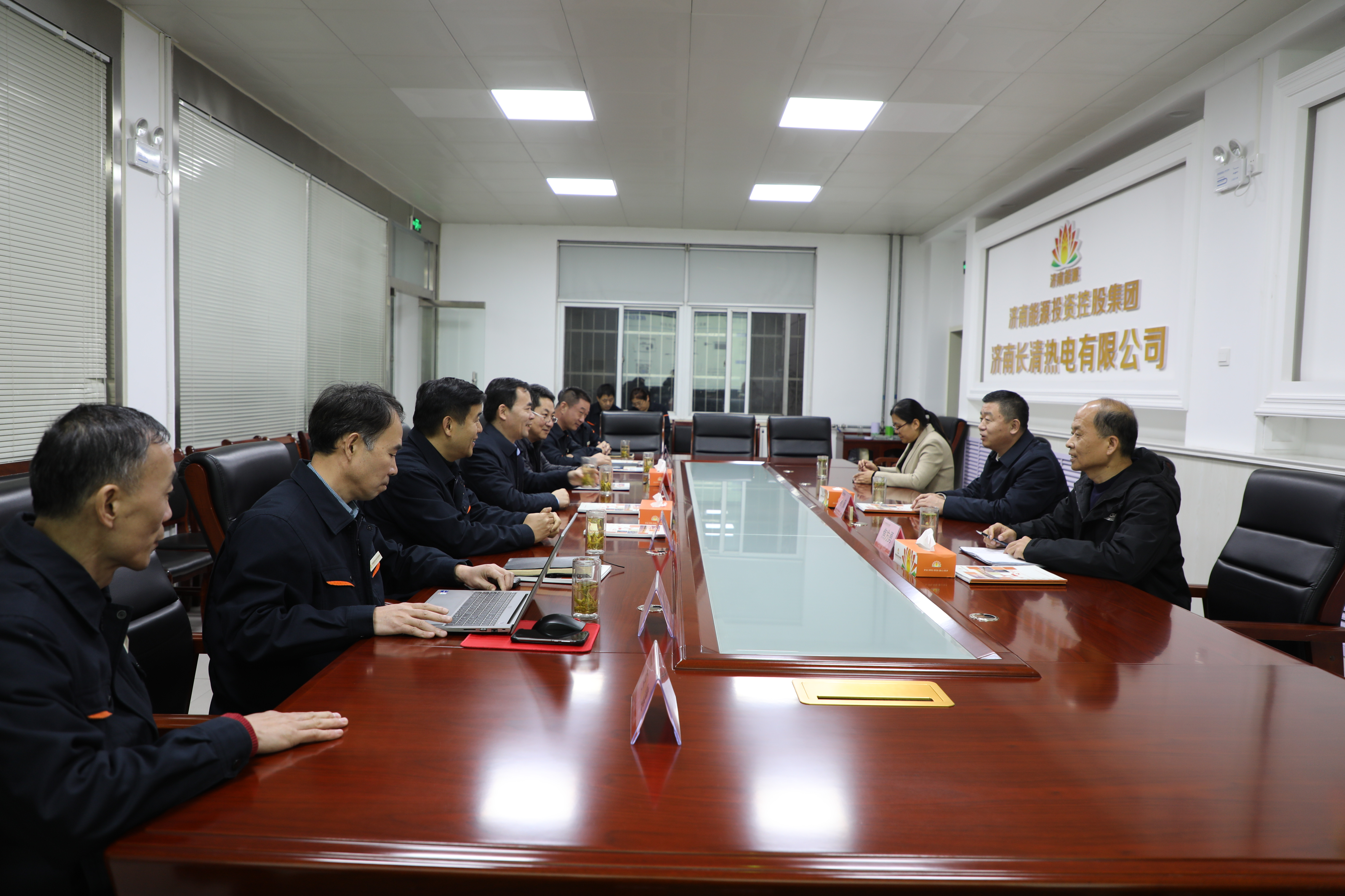 �й���350vip8888���ϵľ�(����)���޹�˾-�ٷ���վ